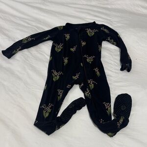 Kyte BABY Black Floral Kids One Piece Footie
